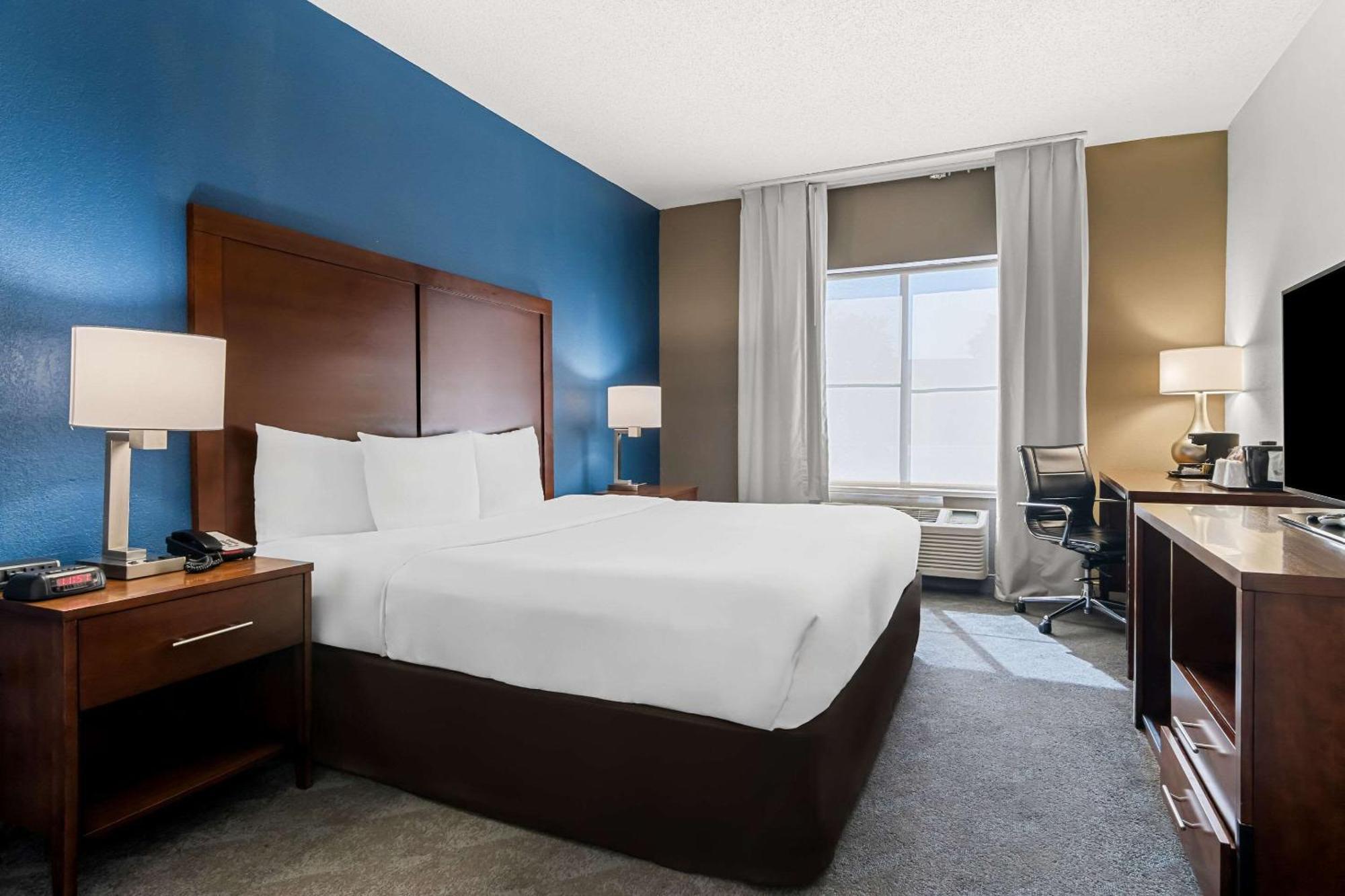 Comfort Inn & Suites Near Tinley Park Amphitheater Kültér fotó