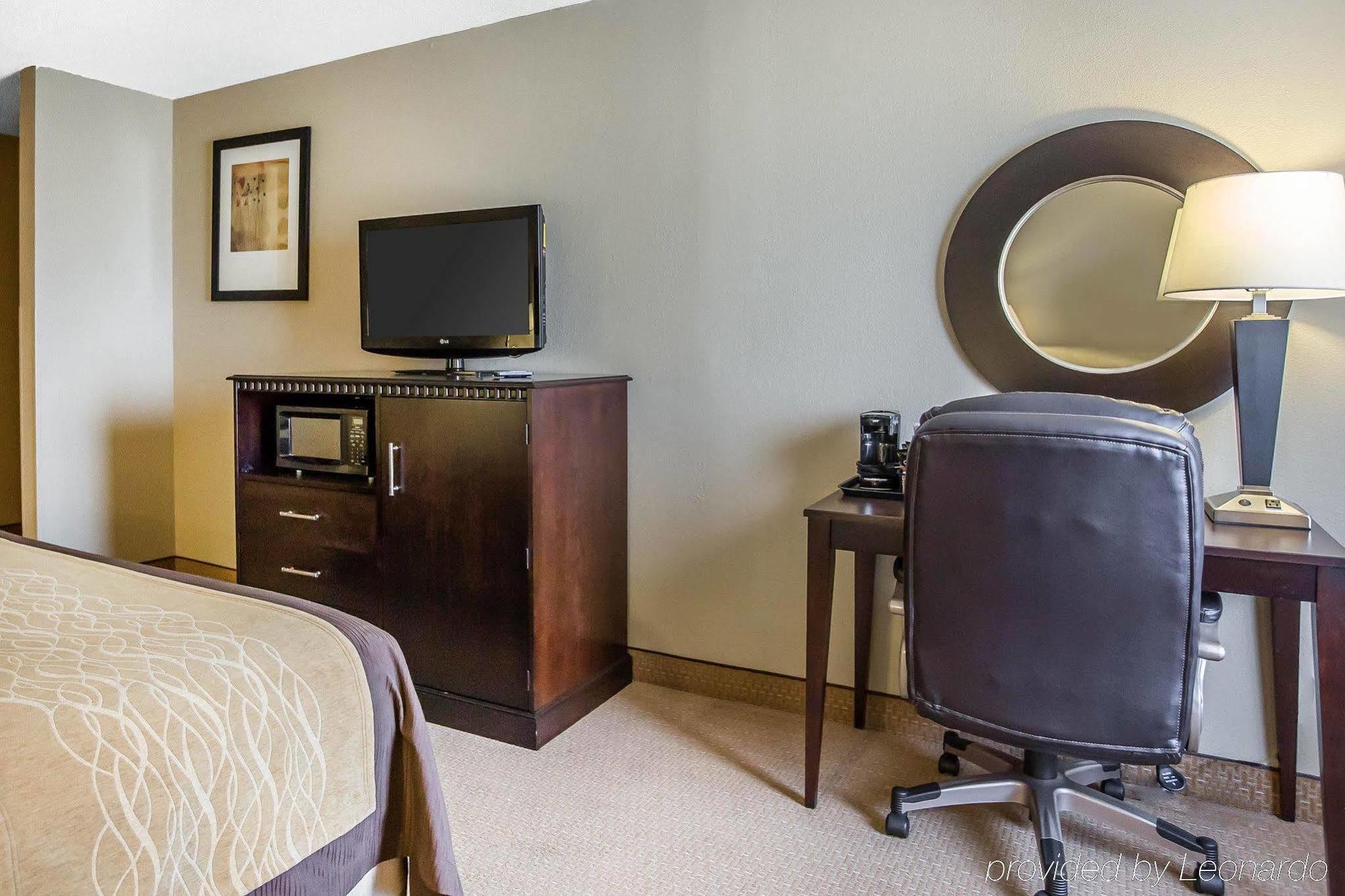 Comfort Inn & Suites Near Tinley Park Amphitheater Kültér fotó